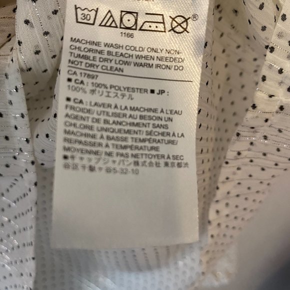 Banana Republic Factory Sheer Blouse – Size M – Perfect for Hot Summer Nights! - Picture 6 of 6